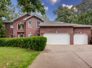 4875 E Bancroft Ct, Springfield, MO 65809