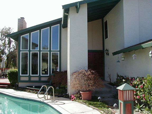 5th image of 18574 Greenridge Ct
