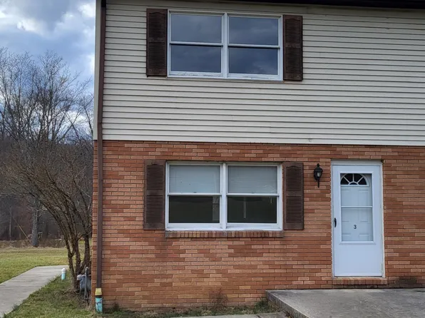 413 Venus Ln #3, Ligonier, PA 15658