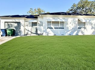 1017 W Blann Dr, Tampa, FL 33603