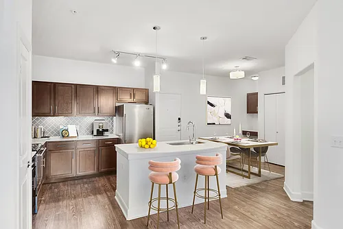 Ambrosio Apartments Photo 1