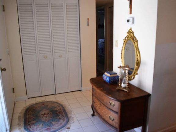 2nd image of 8 Andalusia Ct