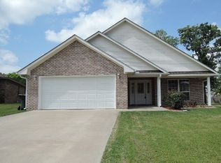 5412 Roadrunner Dr, Durant, OK 74701