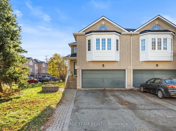 51 Castle Glen Cres, Ottawa, ON K2L 4G9