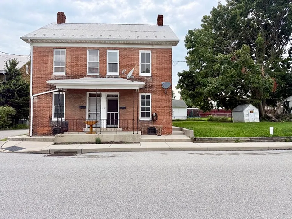 2 Pennsylvania Ave