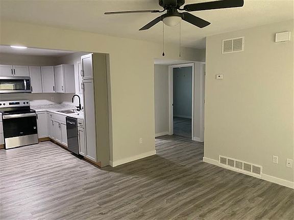 2nd image of 715 Missouri St #5