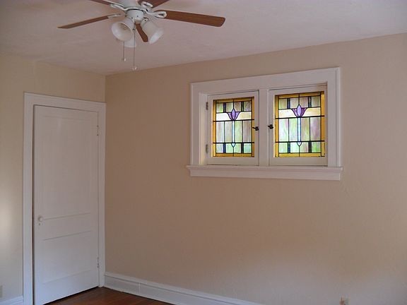 3rd image of 1616 Yale Ave #A