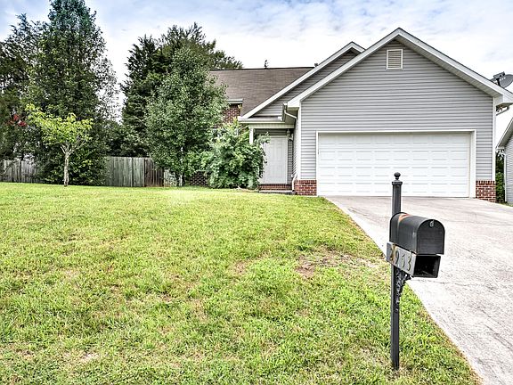 3rd image of 2953 Titanium Ln