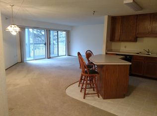 200 S 3rd St APT 110, Le Sueur, MN 56058