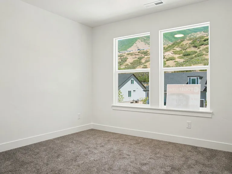 4752 S Heartwood Rd — Photo 6