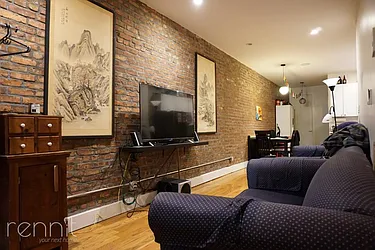 Rented by Rennit Inc.