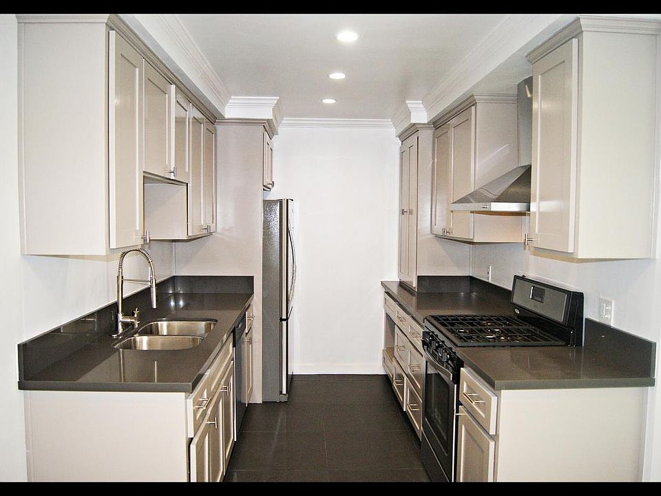 1st image of 1447 Harvard St APT 1
