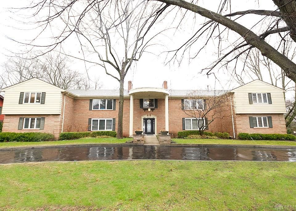 1st image of 121 E Schantz Ave Ste 2