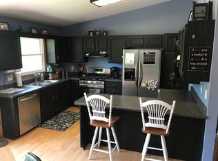344 Whispering Oaks Dr, Bethalto, IL