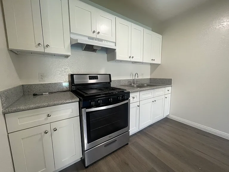 500 W Arrow Hwy #C — Photo 7