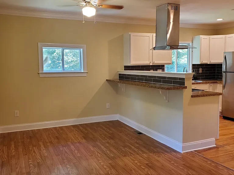 638 Vanderbrook Rd — Photo 10