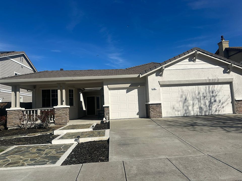 1st image of 591 Orange Ct #1