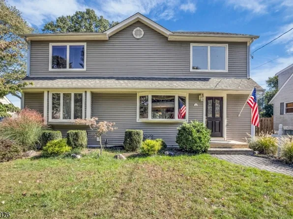 114 Lopez Rd, Cedar Grove Twp., NJ 07009