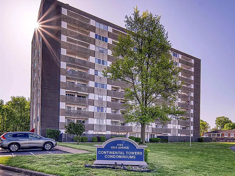 1100 Erie Ave #707EVANSVILLE — Photo 1