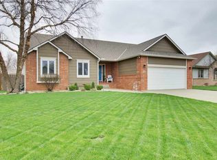 4546 Westlake Ct, Wichita, KS 67220