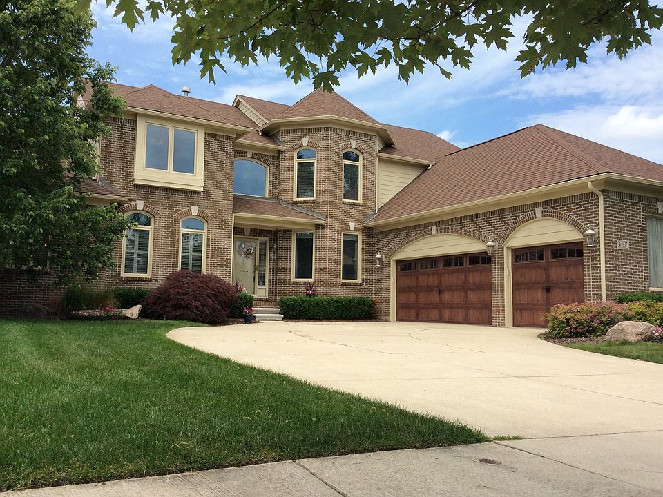 1st image of 47937 Agnew Dr