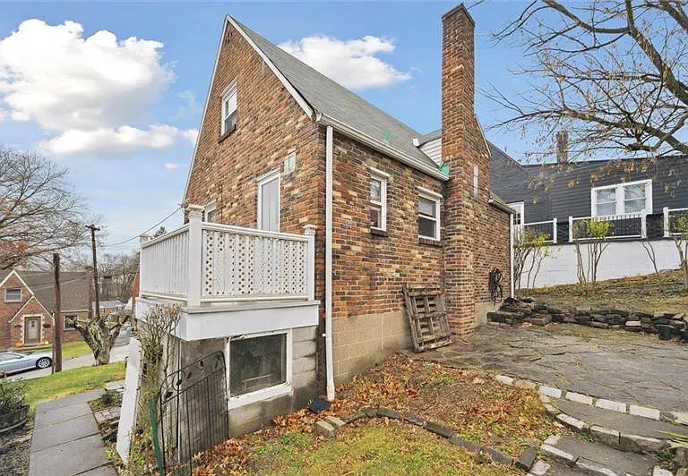 414 Lawnwood Ave — Photo 8