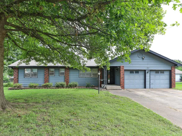 563 W Woodland Street, Springfield, MO 65807