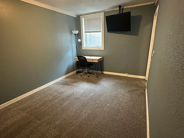 1725 NE Upper Dr — Photo 23
