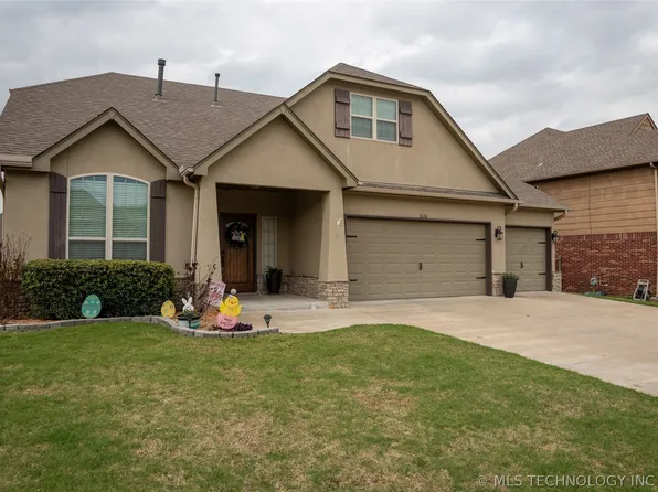 2626 N 17th St, Broken Arrow, OK 74012