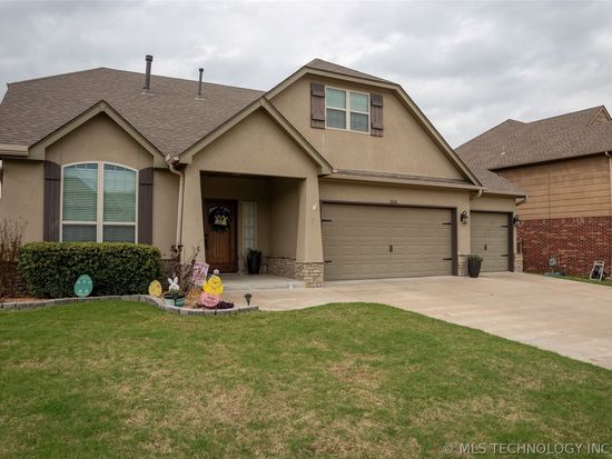 2626 N 17th St, Broken Arrow, OK 74012