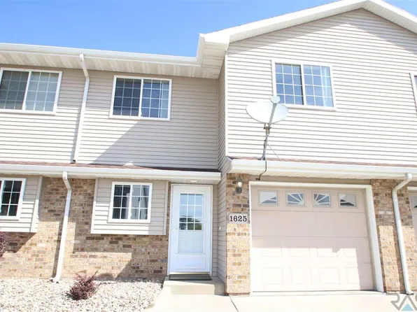 1625 S Campbell Trl #1, Sioux Falls, SD 57106