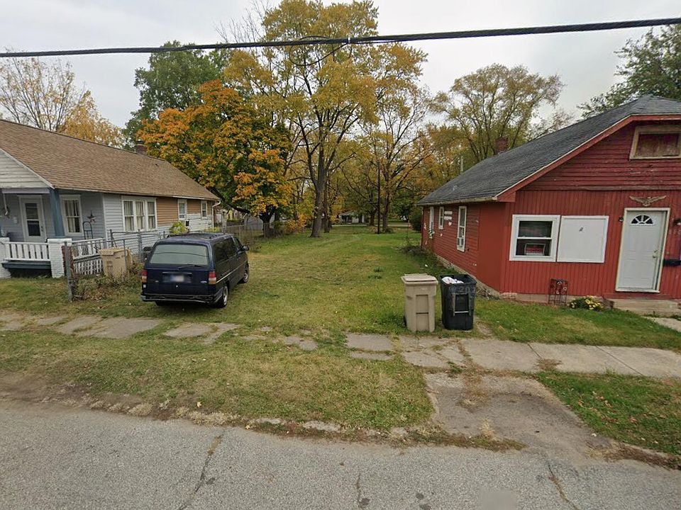 2nd image of 812 Sancome Ave