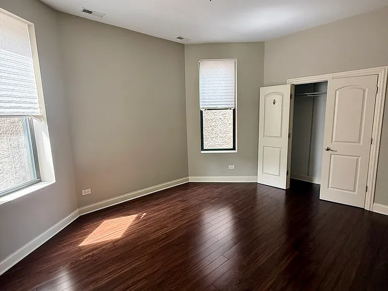1312 N Claremont Ave #3 — Photo 9