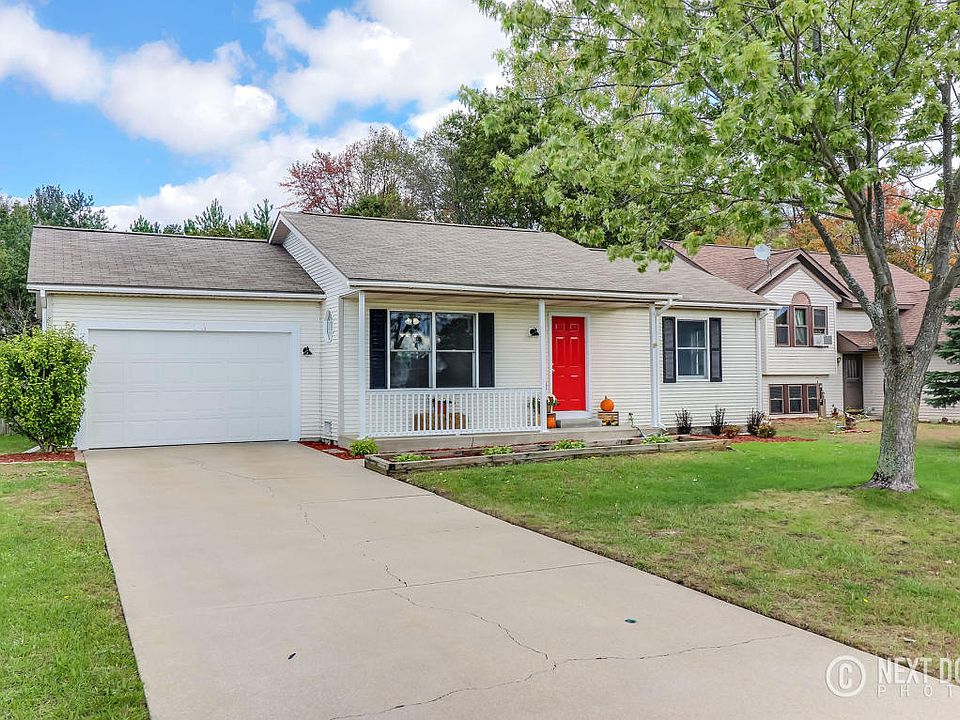 1st image of 123 Great Northern Ln