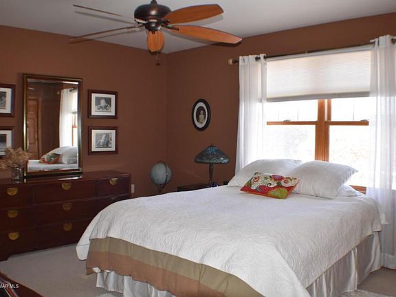 4th image of 3505 G West St #7