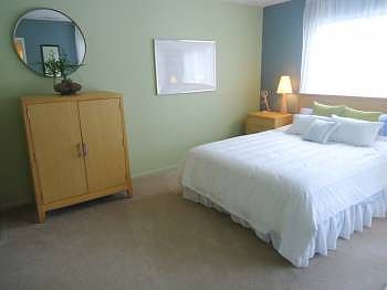 5th image of 442 Village Green Blvd APT 201