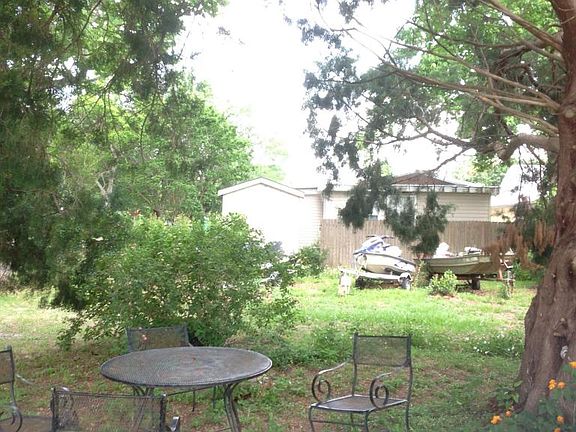 2nd image of 226 El Reposo Pl