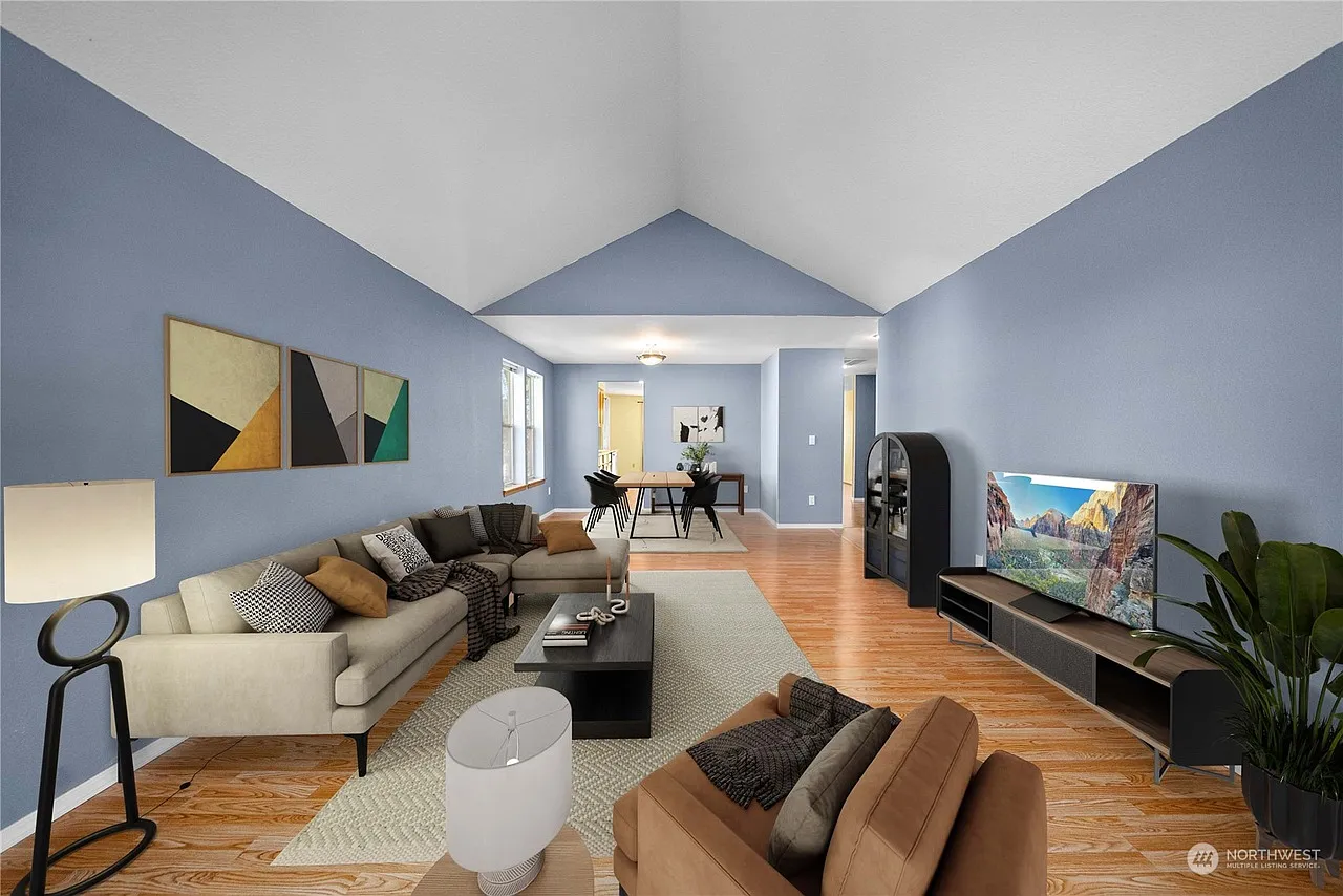 4 bed, 1810 sqft, $3,560 — Photo 4
