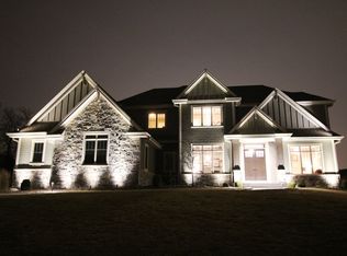 N39W23601 Broken Hill Cir N, Pewaukee, WI 53072