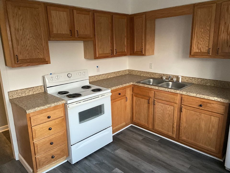 1st image of 141 Paige Ct APT A