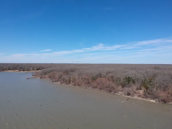 9785 Sunrise Blvd, Quinlan, TX 75474