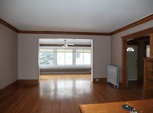 2449 Dupont Ave S, Minneapolis, MN 55405