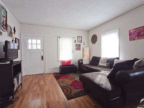 2113 New Hampshire Lawrence, listing photo #5