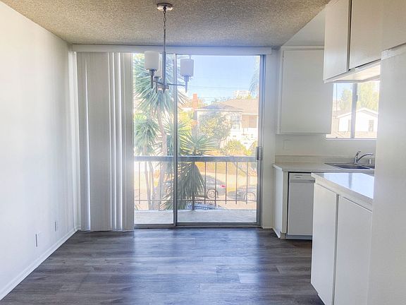 4th image of 10558 Eastborne Ave APT 5