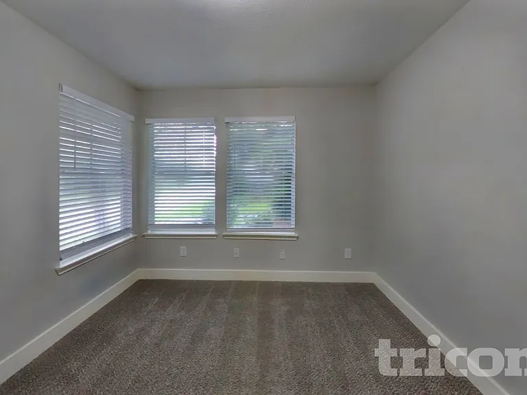 18835 Atasca Oaks Dr — Photo 12