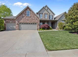 315 Magnolia Valley Dr, O'Fallon, MO 63366