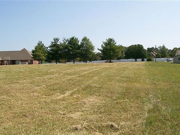 5th image of 126 Harvest Farm Lake Rd