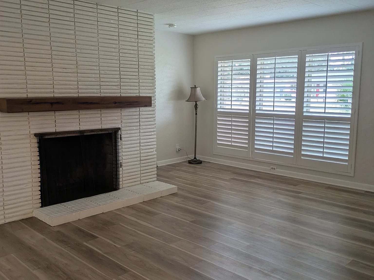 Colgate Road - 6229 - 1 — Photo 4
