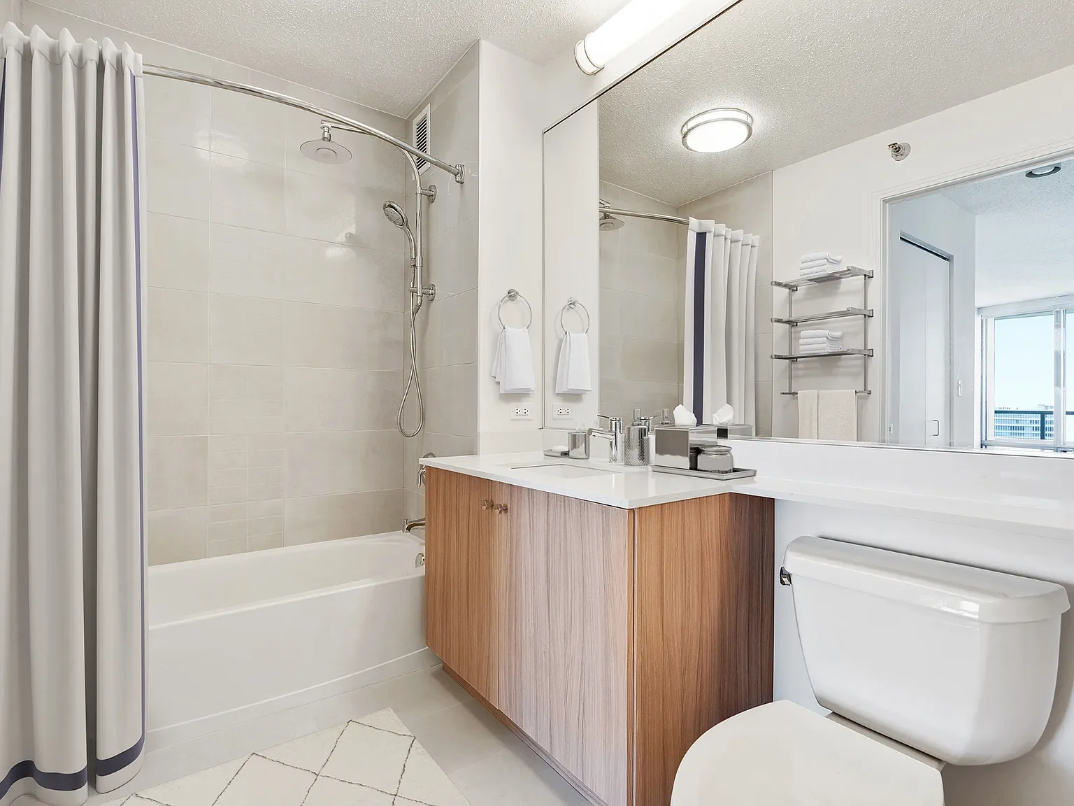1 bed, 625 sqft, $2,600 — Photo 4