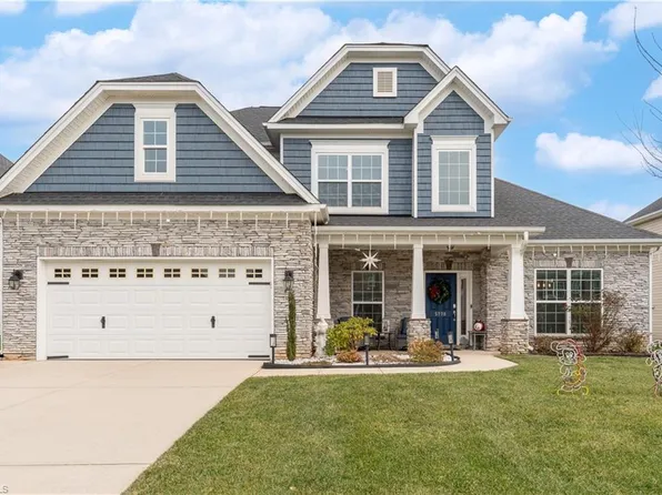 5770 Highland Grove Dr, Summerfield, NC 27358